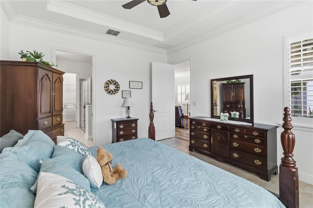 Activo con contrato: $299,900 (2 camas, 2 baños, 1464 Pies cuadrados)