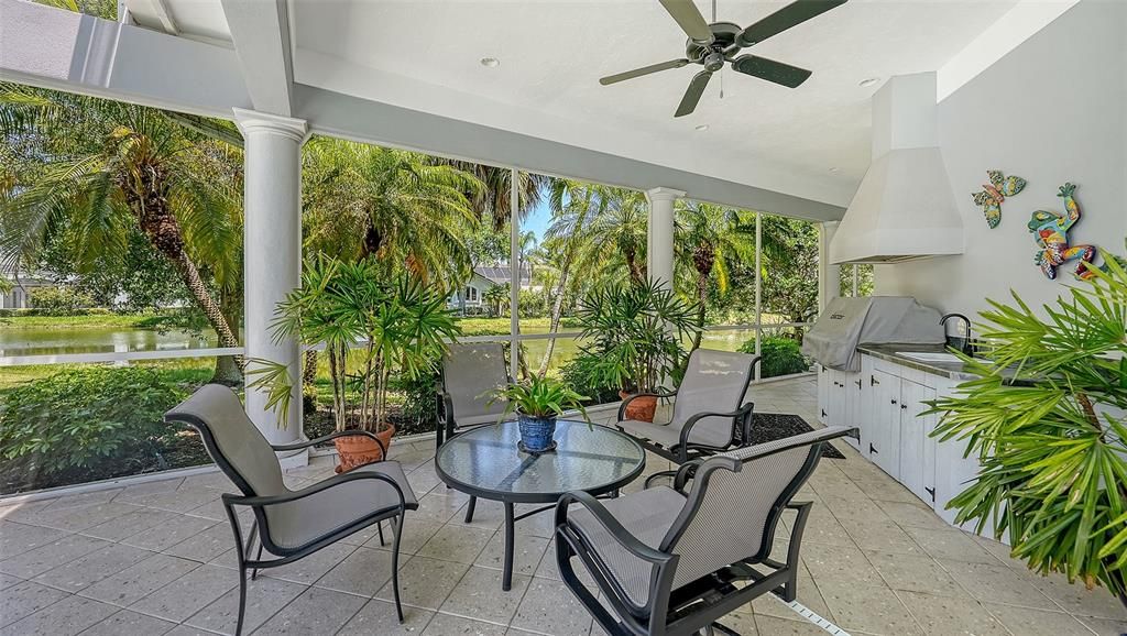 Activo con contrato: $2,650,000 (4 camas, 3 baños, 5287 Pies cuadrados)
