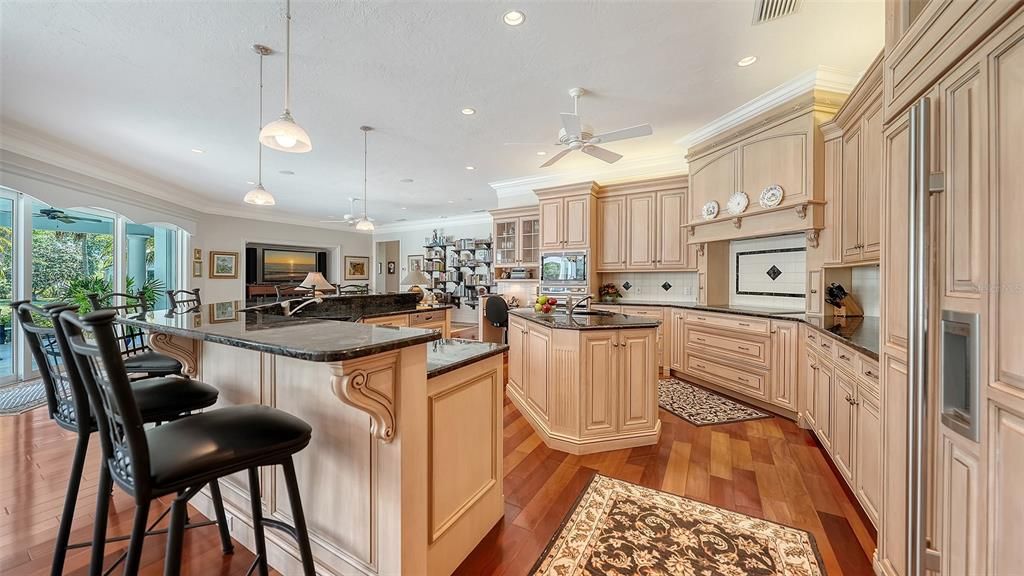 Activo con contrato: $2,650,000 (4 camas, 3 baños, 5287 Pies cuadrados)