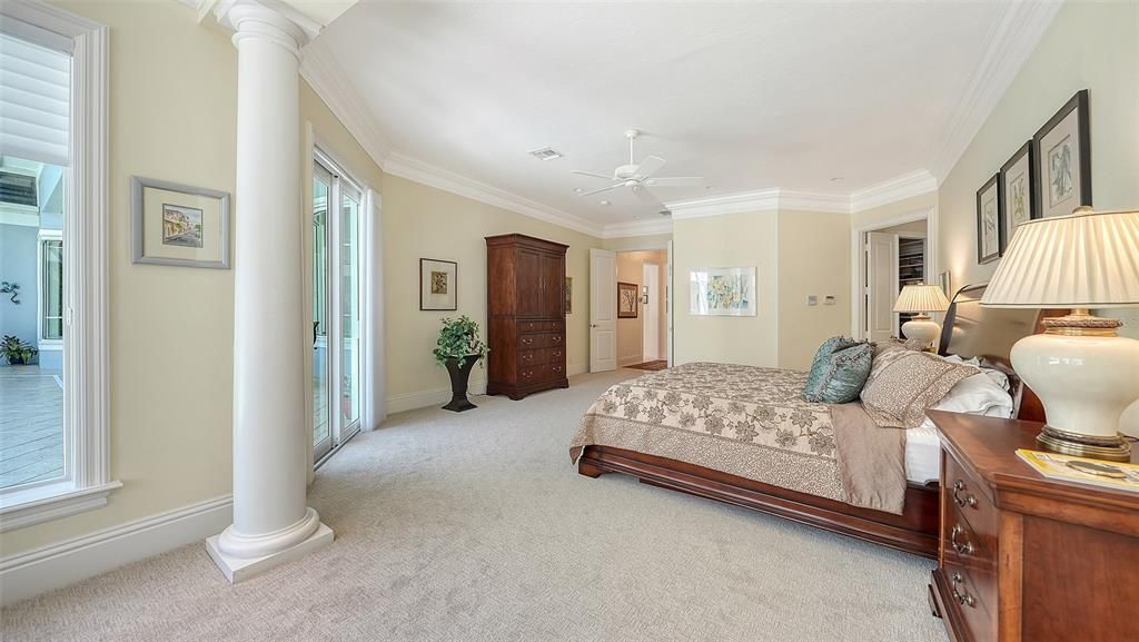 Activo con contrato: $2,650,000 (4 camas, 3 baños, 5287 Pies cuadrados)