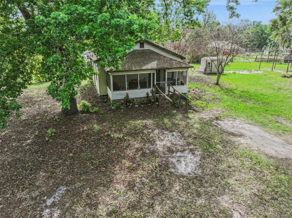 En Venta: $250,000 (2 camas, 1 baños, 810 Pies cuadrados)