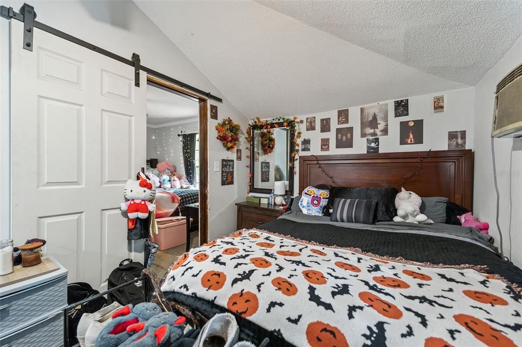 En Venta: $250,000 (2 camas, 1 baños, 810 Pies cuadrados)