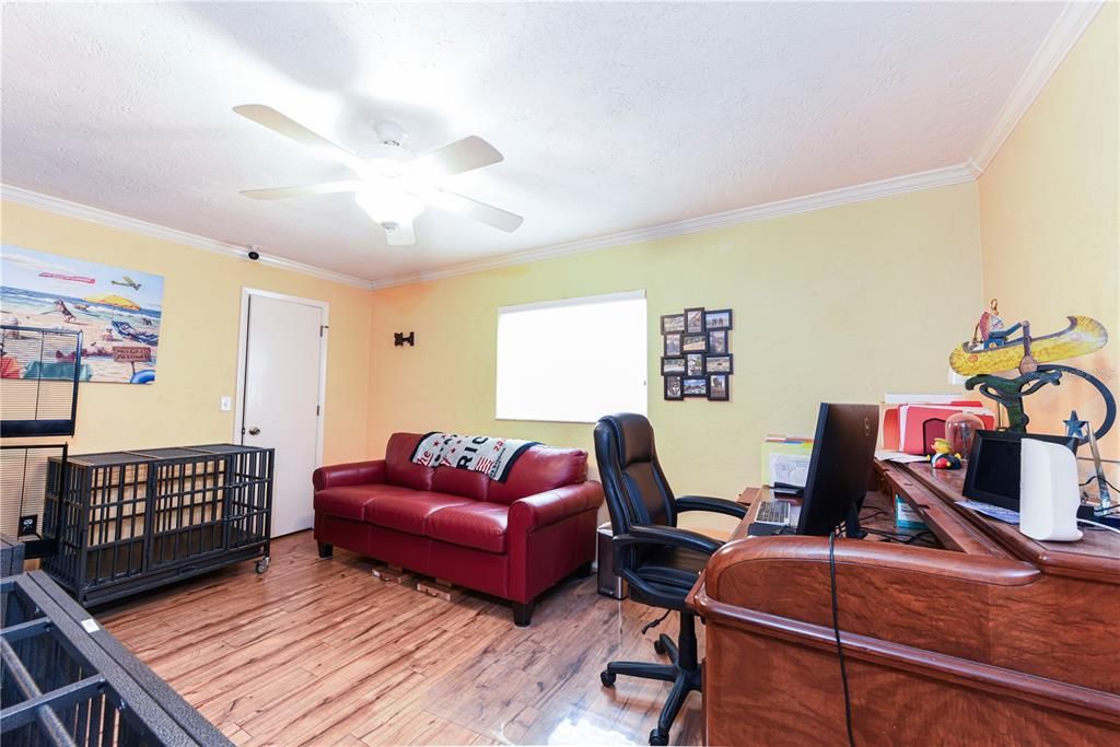 For Sale: $780,000 (3 beds, 2 baths, 2599 Square Feet)