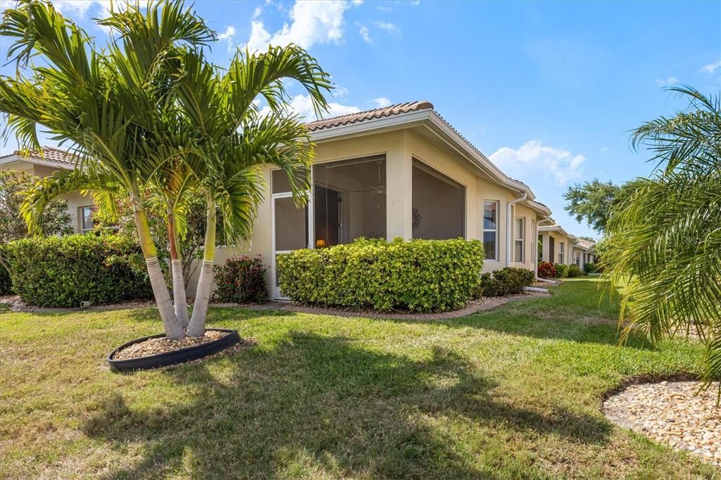 На продажу: $299,000 (2 спален, 2 ванн, 1385 Квадратных фут)