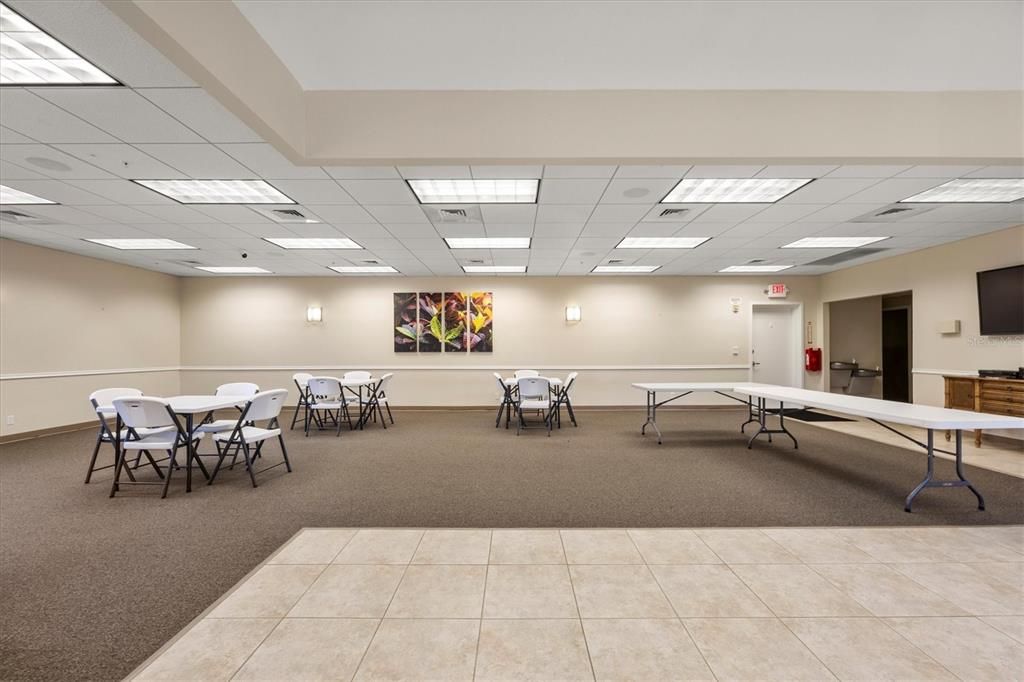 На продажу: $299,000 (2 спален, 2 ванн, 1385 Квадратных фут)