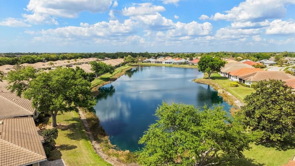 На продажу: $299,000 (2 спален, 2 ванн, 1385 Квадратных фут)