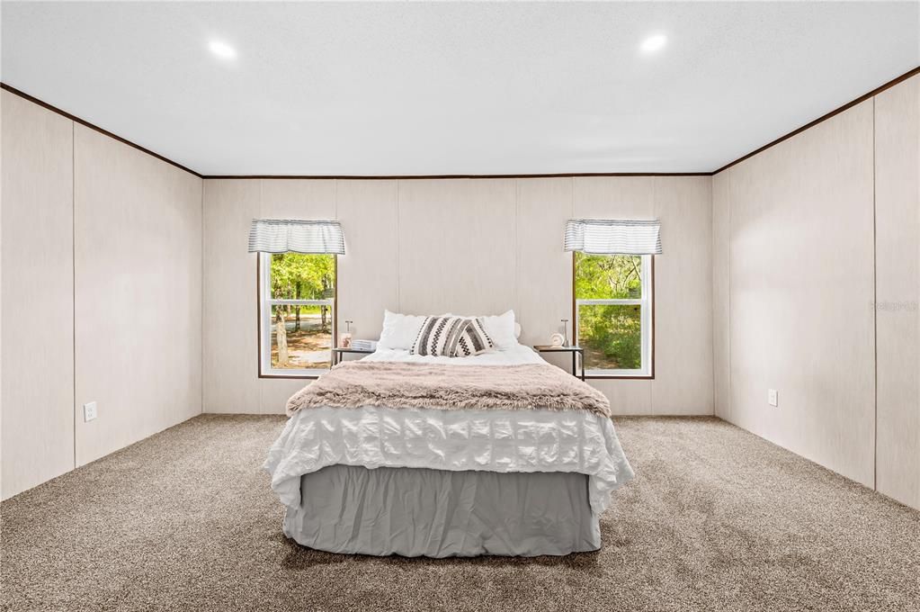 En Venta: $229,900 (3 camas, 2 baños, 1456 Pies cuadrados)