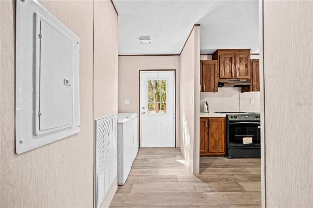En Venta: $229,900 (3 camas, 2 baños, 1456 Pies cuadrados)