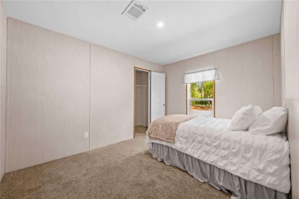 En Venta: $229,900 (3 camas, 2 baños, 1456 Pies cuadrados)