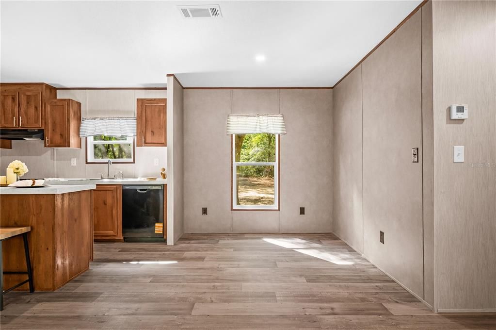 En Venta: $229,900 (3 camas, 2 baños, 1456 Pies cuadrados)