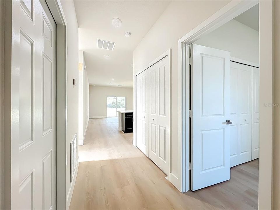 For Rent: $2,450 (3 beds, 2 baths, 1250 Square Feet)