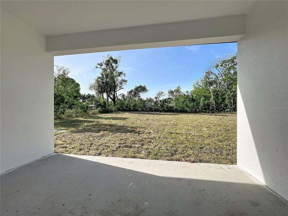 For Rent: $2,450 (3 beds, 2 baths, 1250 Square Feet)