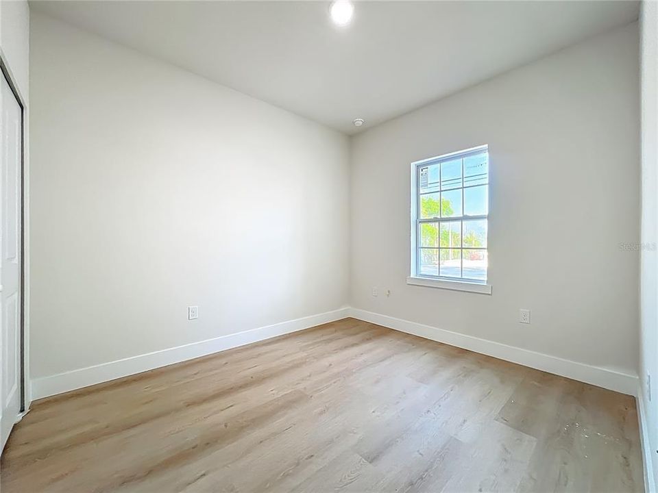 For Rent: $2,450 (3 beds, 2 baths, 1250 Square Feet)