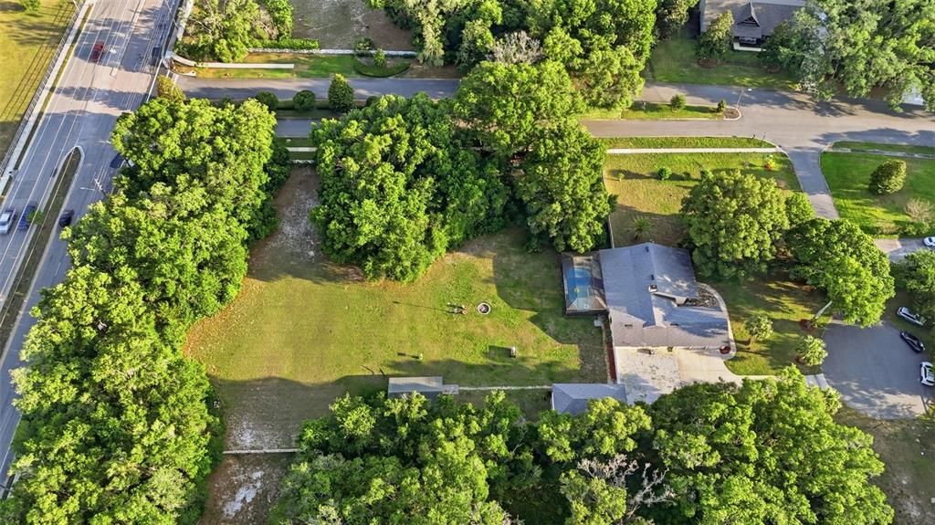 En Venta: $959,900 (4 camas, 2 baños, 2481 Pies cuadrados)