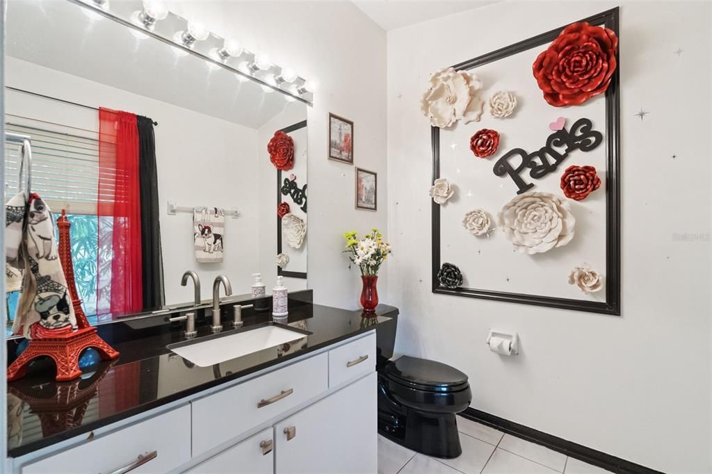 En Venta: $959,900 (4 camas, 2 baños, 2481 Pies cuadrados)