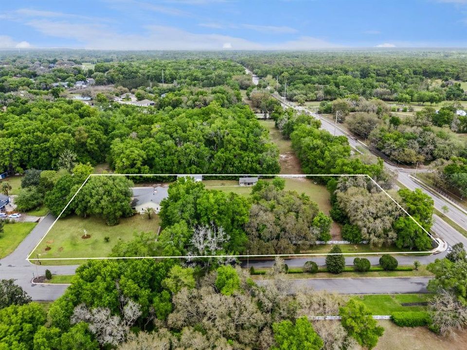 En Venta: $959,900 (4 camas, 2 baños, 2481 Pies cuadrados)