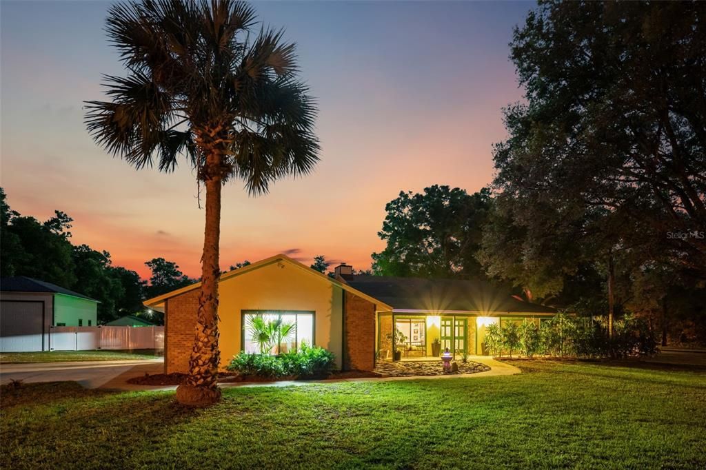 En Venta: $959,900 (4 camas, 2 baños, 2481 Pies cuadrados)