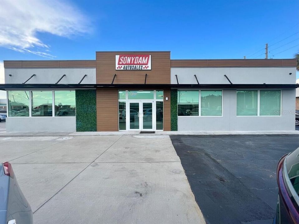 待售: $1,700,000 (0 贝兹, 0 浴室, 2406 平方英尺)