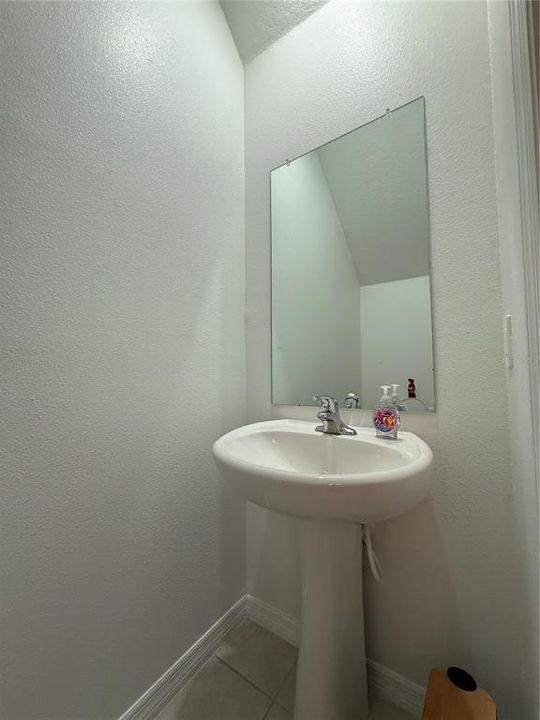 En Venta: $280,000 (3 camas, 2 baños, 1634 Pies cuadrados)