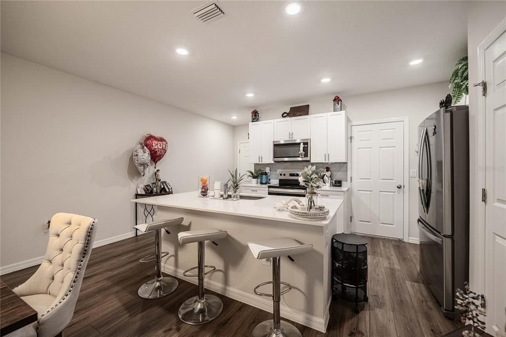 En Venta: $229,900 (3 camas, 2 baños, 1542 Pies cuadrados)