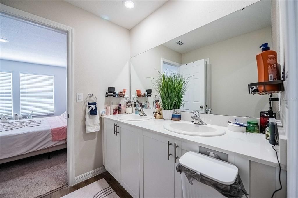 En Venta: $229,900 (3 camas, 2 baños, 1542 Pies cuadrados)