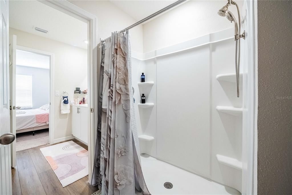 En Venta: $229,900 (3 camas, 2 baños, 1542 Pies cuadrados)