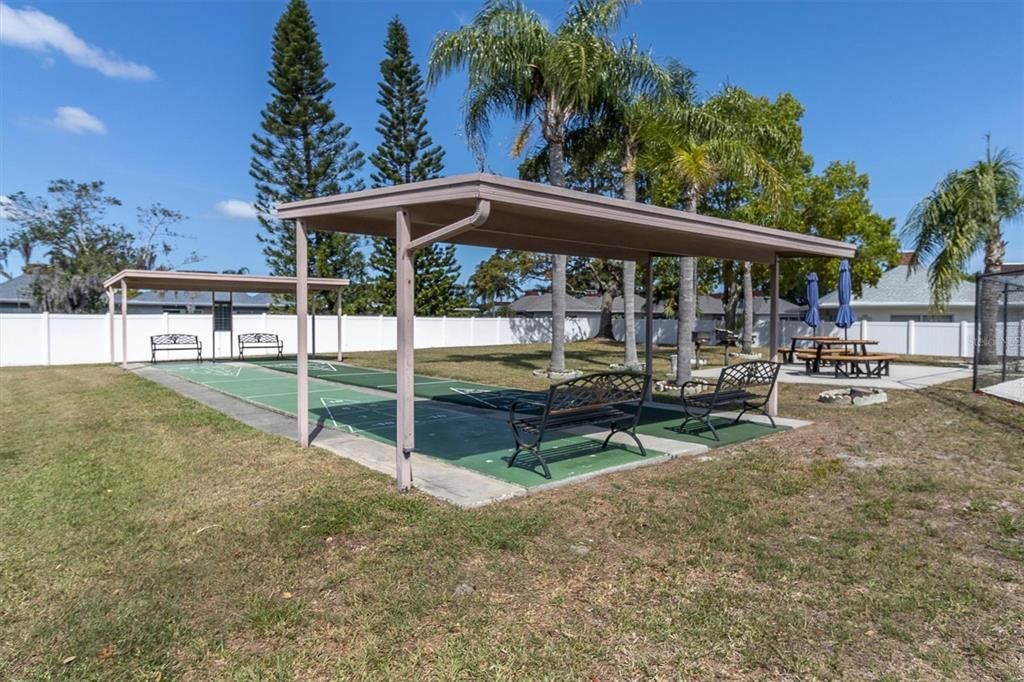 En Venta: $184,000 (2 camas, 2 baños, 1128 Pies cuadrados)