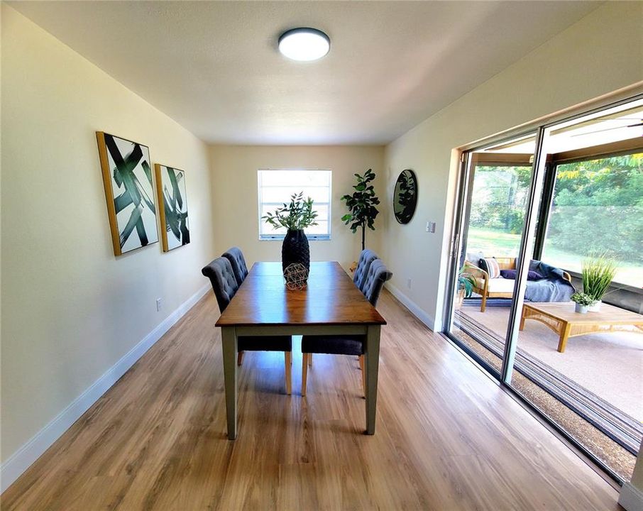 Activo con contrato: $449,900 (2 camas, 2 baños, 1628 Pies cuadrados)