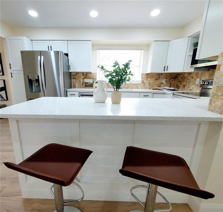 Activo con contrato: $449,900 (2 camas, 2 baños, 1628 Pies cuadrados)