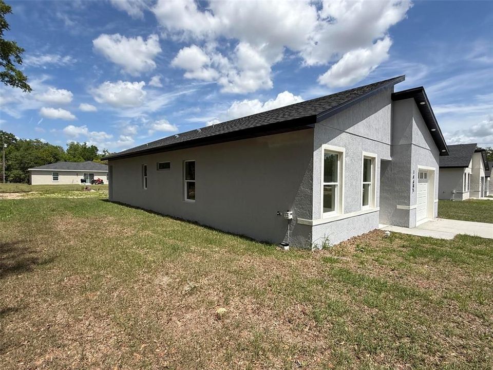 En Venta: $230,000 (3 camas, 2 baños, 1226 Pies cuadrados)