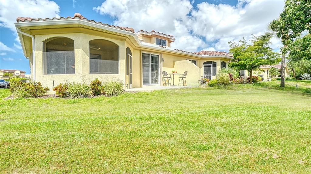 На продажу: $545,000 (2 спален, 2 ванн, 2040 Квадратных фут)