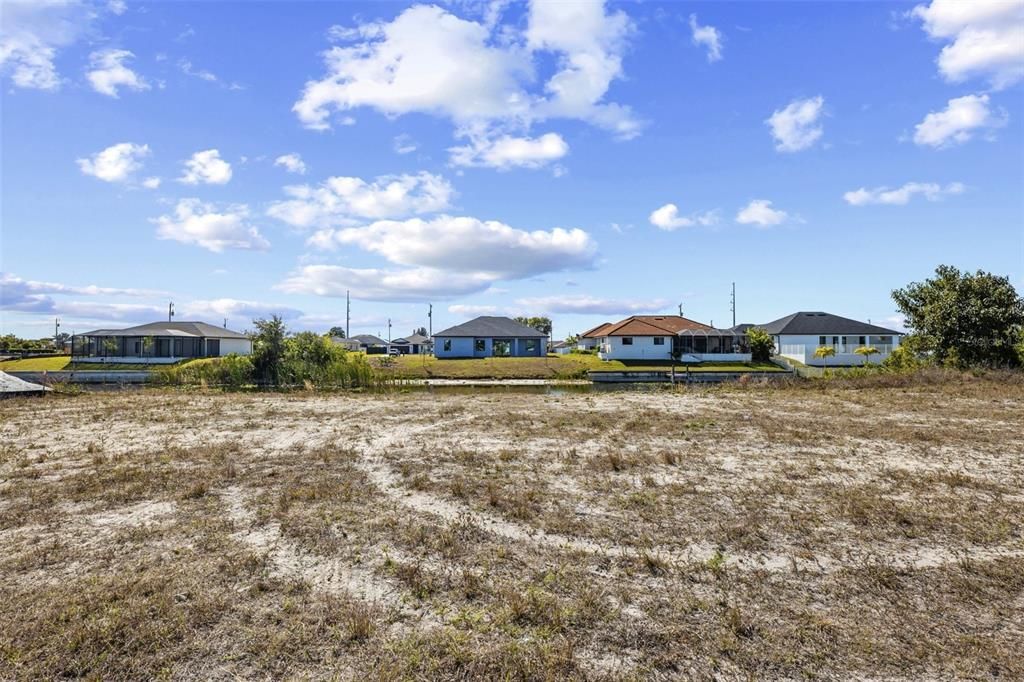 En Venta: $87,500 (0.23 acres)