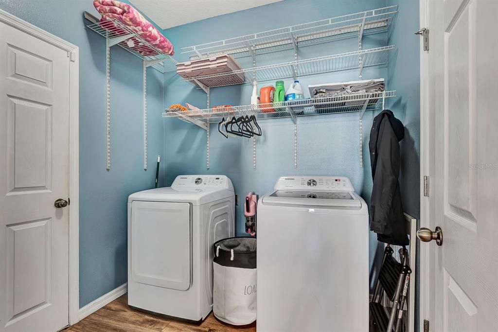 Activo con contrato: $440,000 (3 camas, 2 baños, 2052 Pies cuadrados)