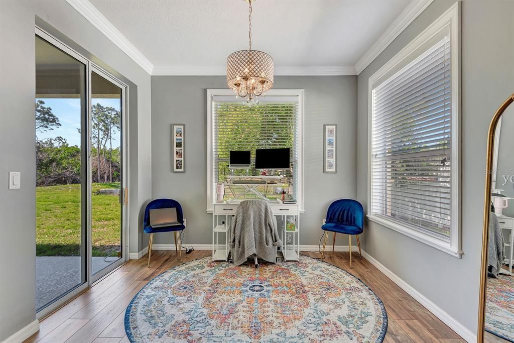 Activo con contrato: $440,000 (3 camas, 2 baños, 2052 Pies cuadrados)