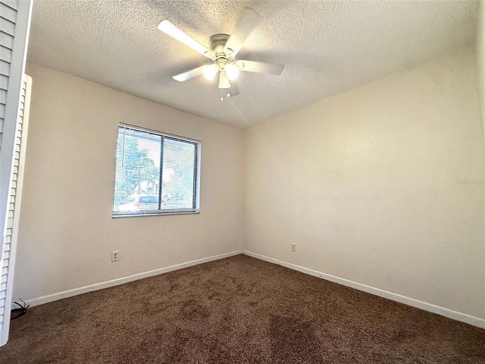 For Rent: $1,700 (3 beds, 1 baths, 1100 Square Feet)