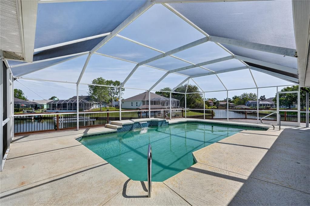 Activo con contrato: $779,000 (4 camas, 2 baños, 2654 Pies cuadrados)
