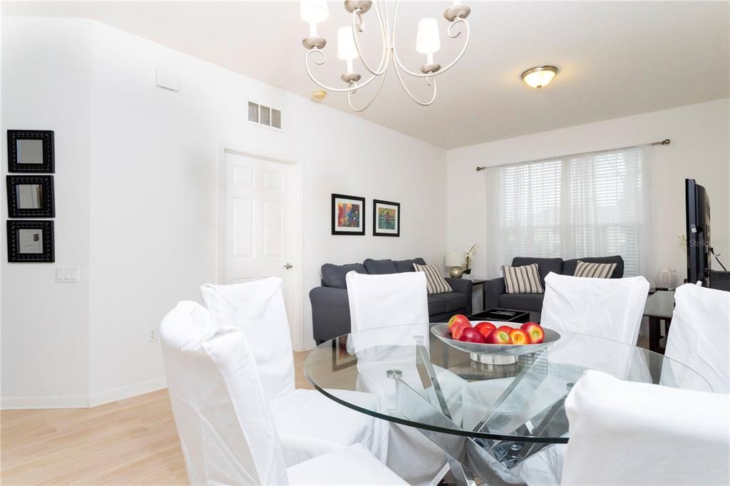 En Venta: $540,000 (3 camas, 2 baños, 1447 Pies cuadrados)