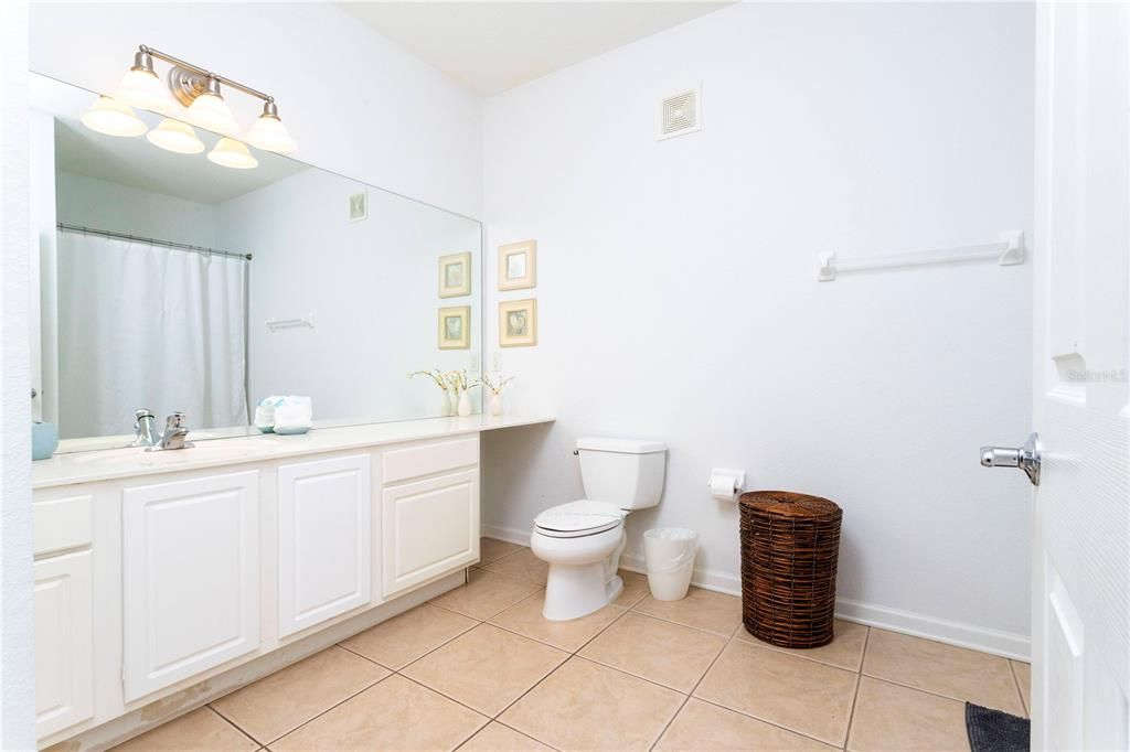 En Venta: $540,000 (3 camas, 2 baños, 1447 Pies cuadrados)