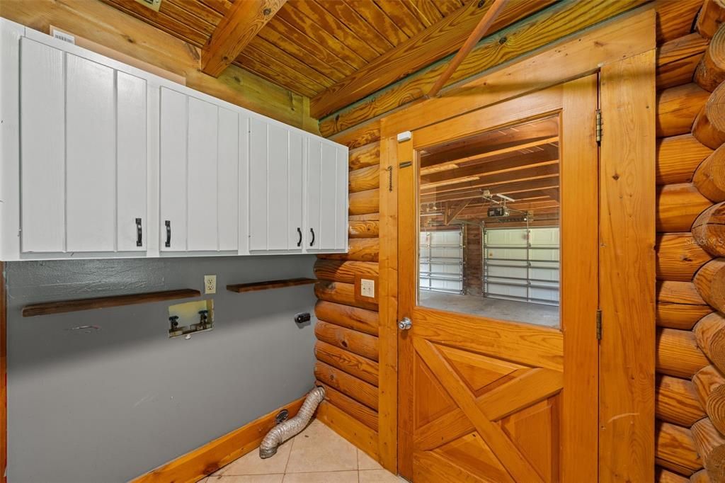 На продажу: $579,800 (3 спален, 2 ванн, 2404 Квадратных фут)