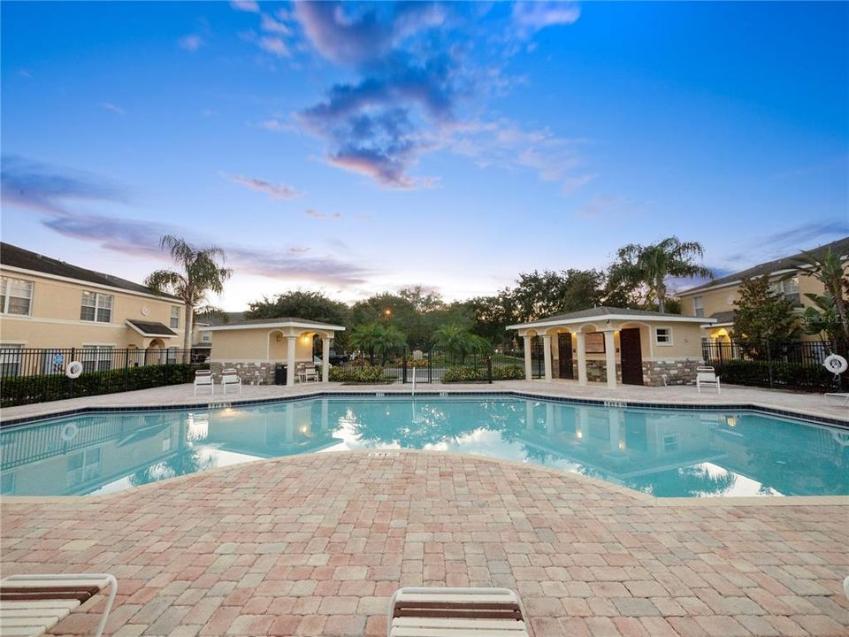 For Sale: $184,999 (2 beds, 2 baths, 1496 Square Feet)