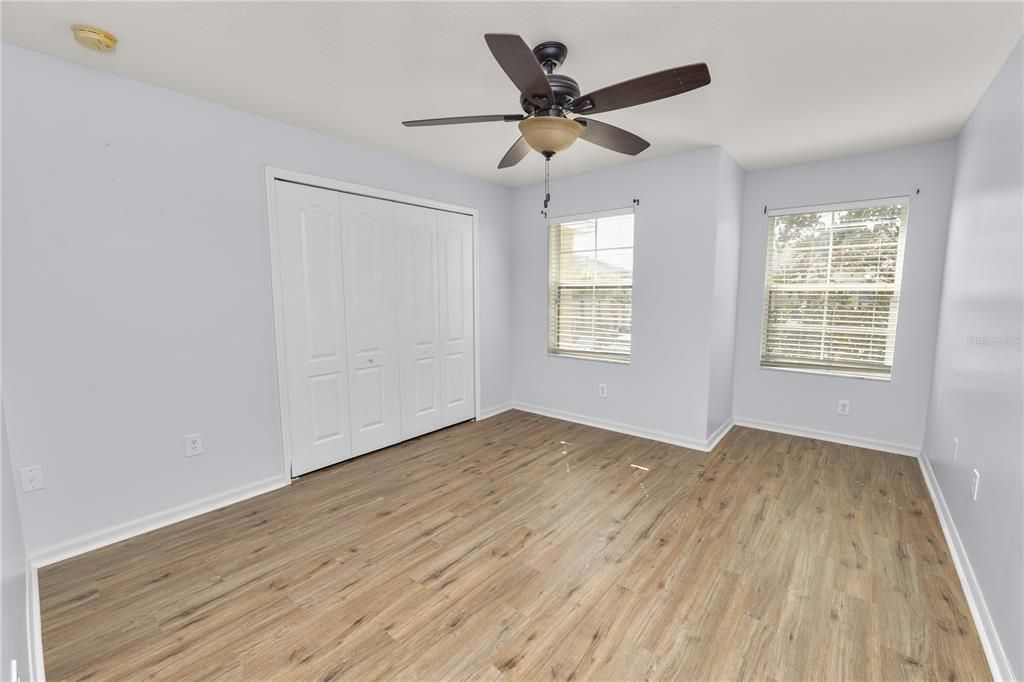 For Sale: $184,999 (2 beds, 2 baths, 1496 Square Feet)