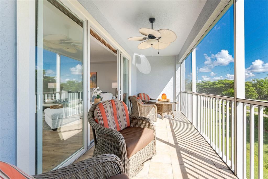 На продажу: $254,900 (3 спален, 2 ванн, 1498 Квадратных фут)