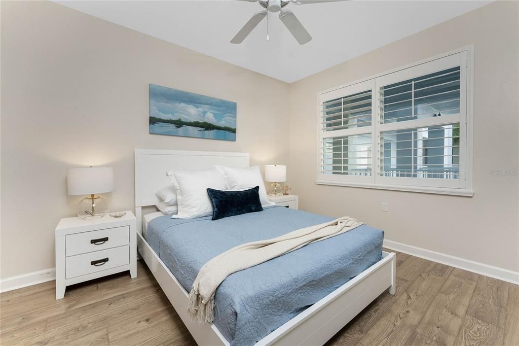 На продажу: $254,900 (3 спален, 2 ванн, 1498 Квадратных фут)