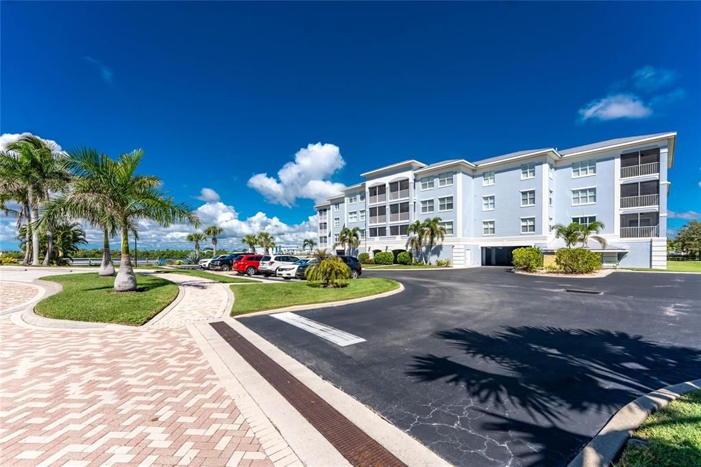 На продажу: $254,900 (3 спален, 2 ванн, 1498 Квадратных фут)