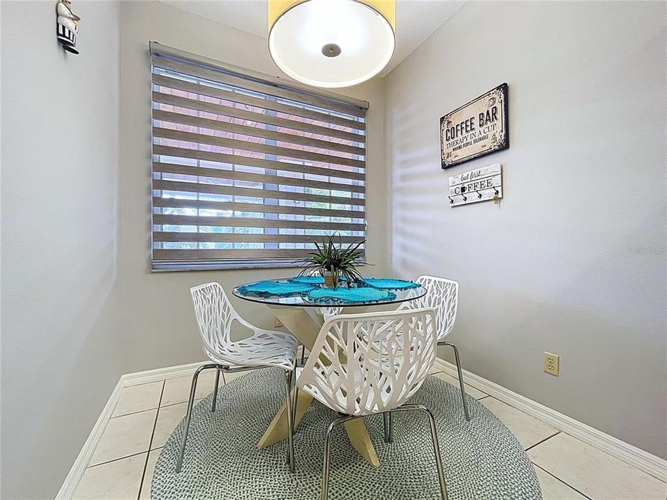 В аренду: $2,800 (2 спален, 2 ванн, 1097 Квадратных фут)