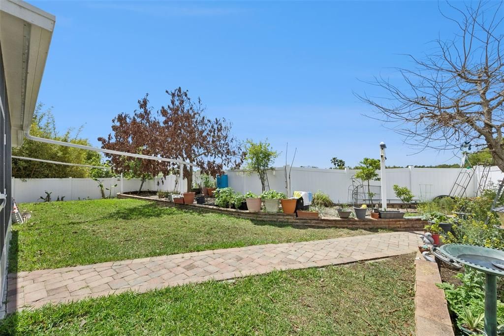 En Venta: $459,900 (5 camas, 3 baños, 3130 Pies cuadrados)