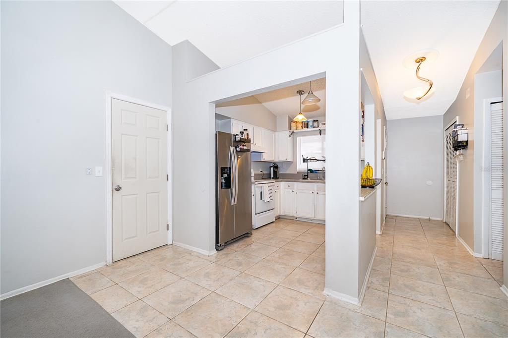 Activo con contrato: $275,000 (2 camas, 2 baños, 926 Pies cuadrados)