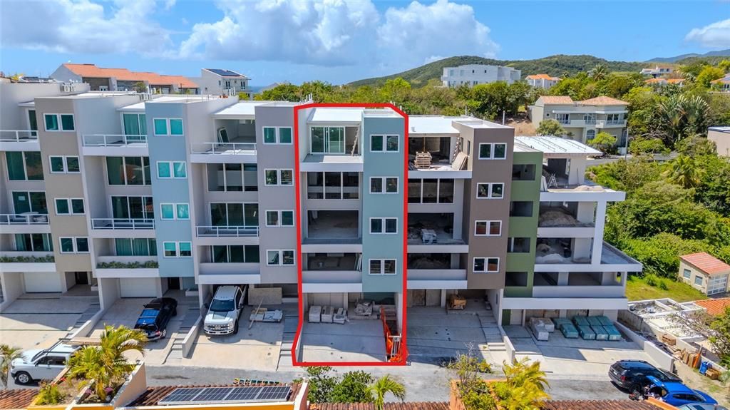 На продажу: $1,799,000 (5 спален, 6 ванн, 4271 Квадратных фут)