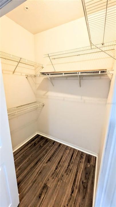 Activo con contrato: $1,650 (2 camas, 1 baños, 1116 Pies cuadrados)