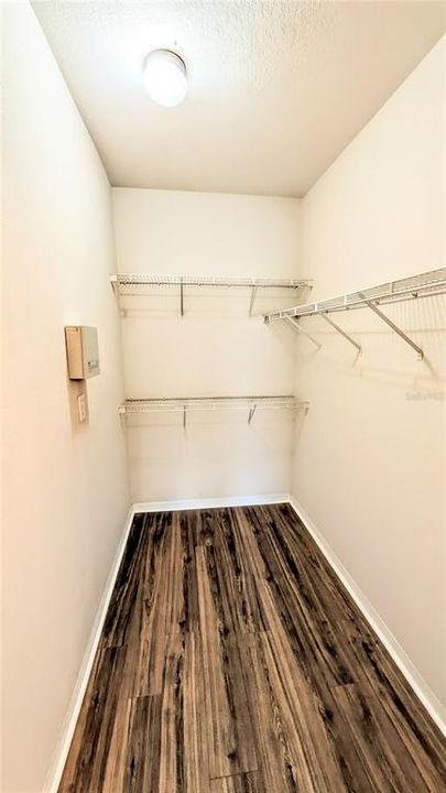 Activo con contrato: $1,650 (2 camas, 1 baños, 1116 Pies cuadrados)